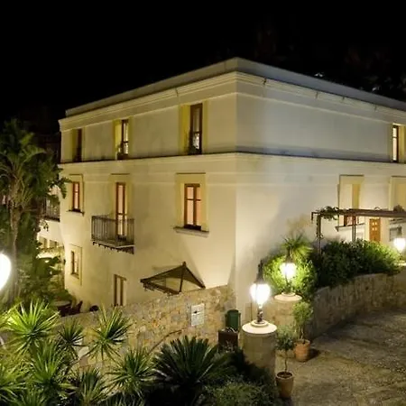 Hotel Dei Melograni Boutique 5*
